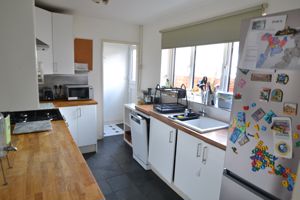 Photo 19- click for photo gallery